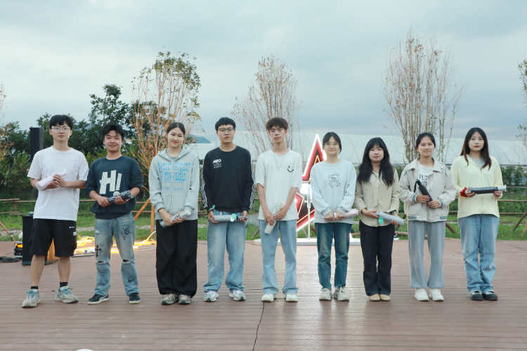 图片10 图片10