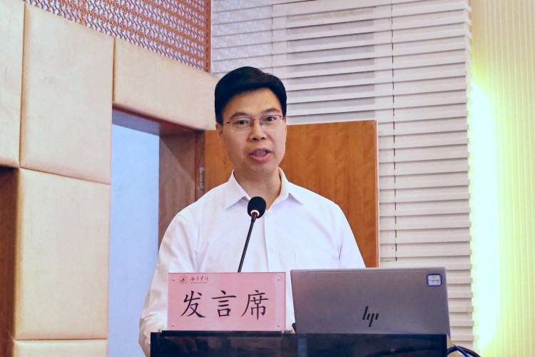 胡金朝 胡金朝