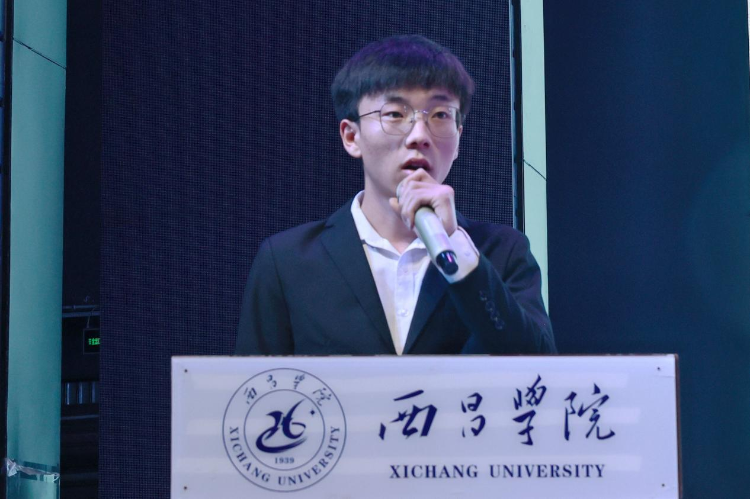 图片4 图片4